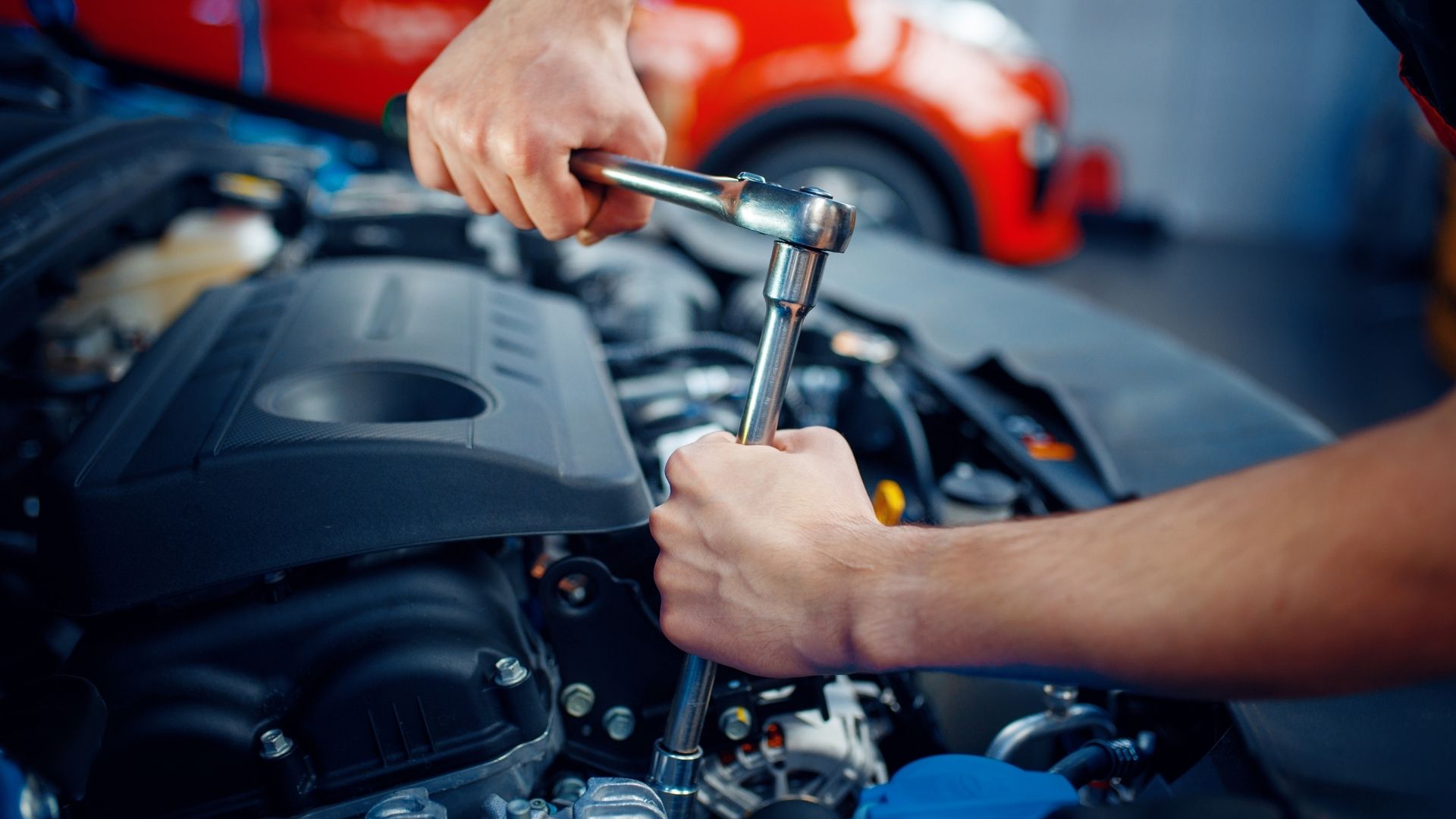 Professional car inspection service in Dubai